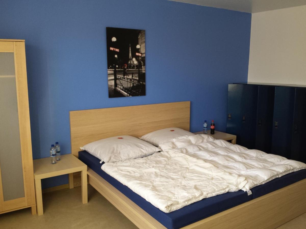 柏林 Jugendgastehaus Lichterfelde旅舍 外观 照片